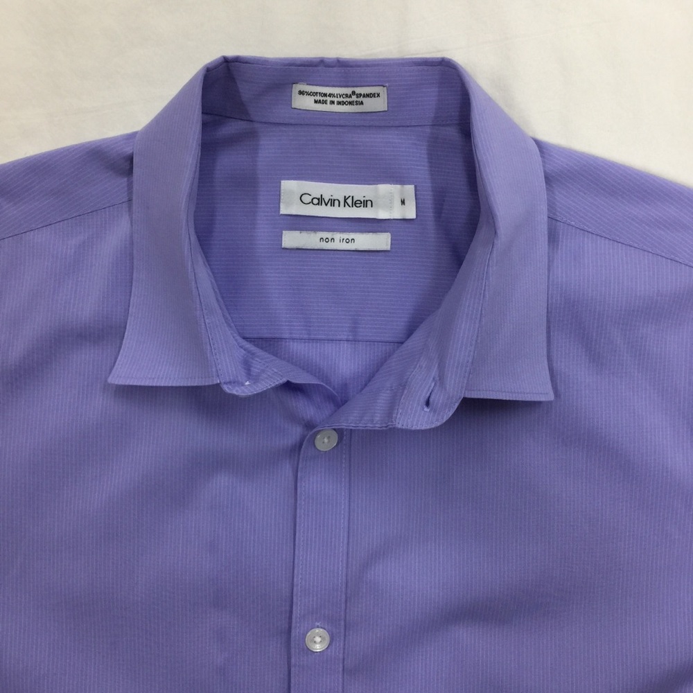 Calvin Klein Stylish Button Down
